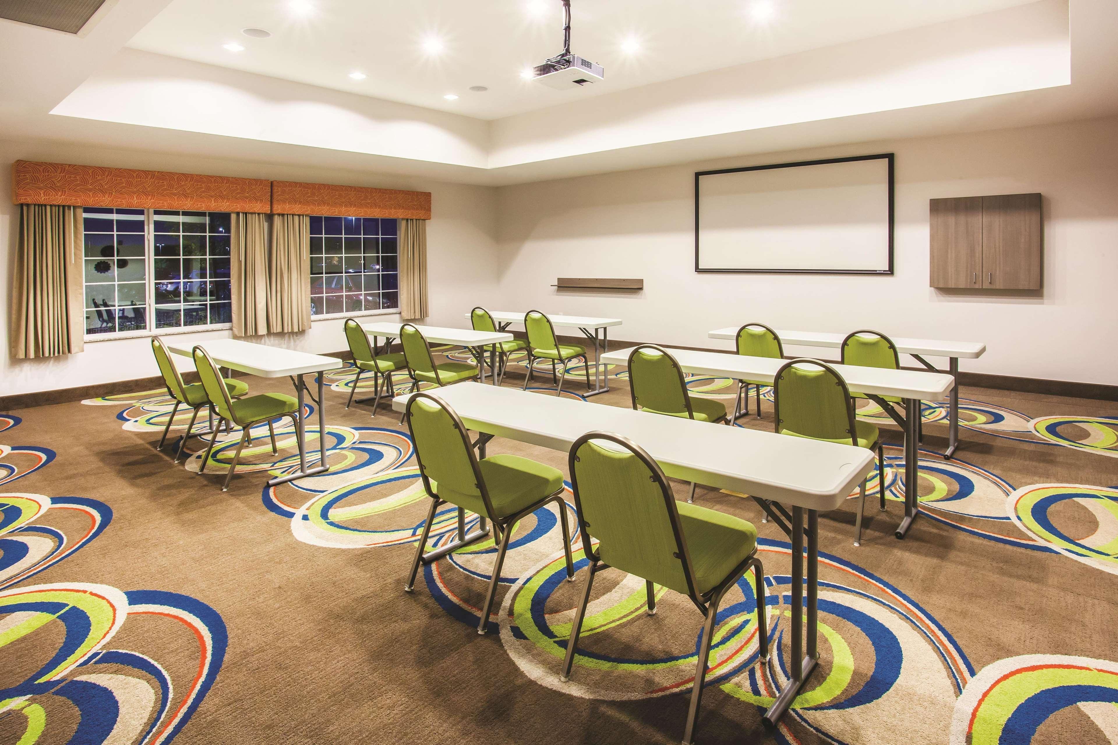 La Quinta By Wyndham St. Paul-Woodbury Hotell Eksteriør bilde