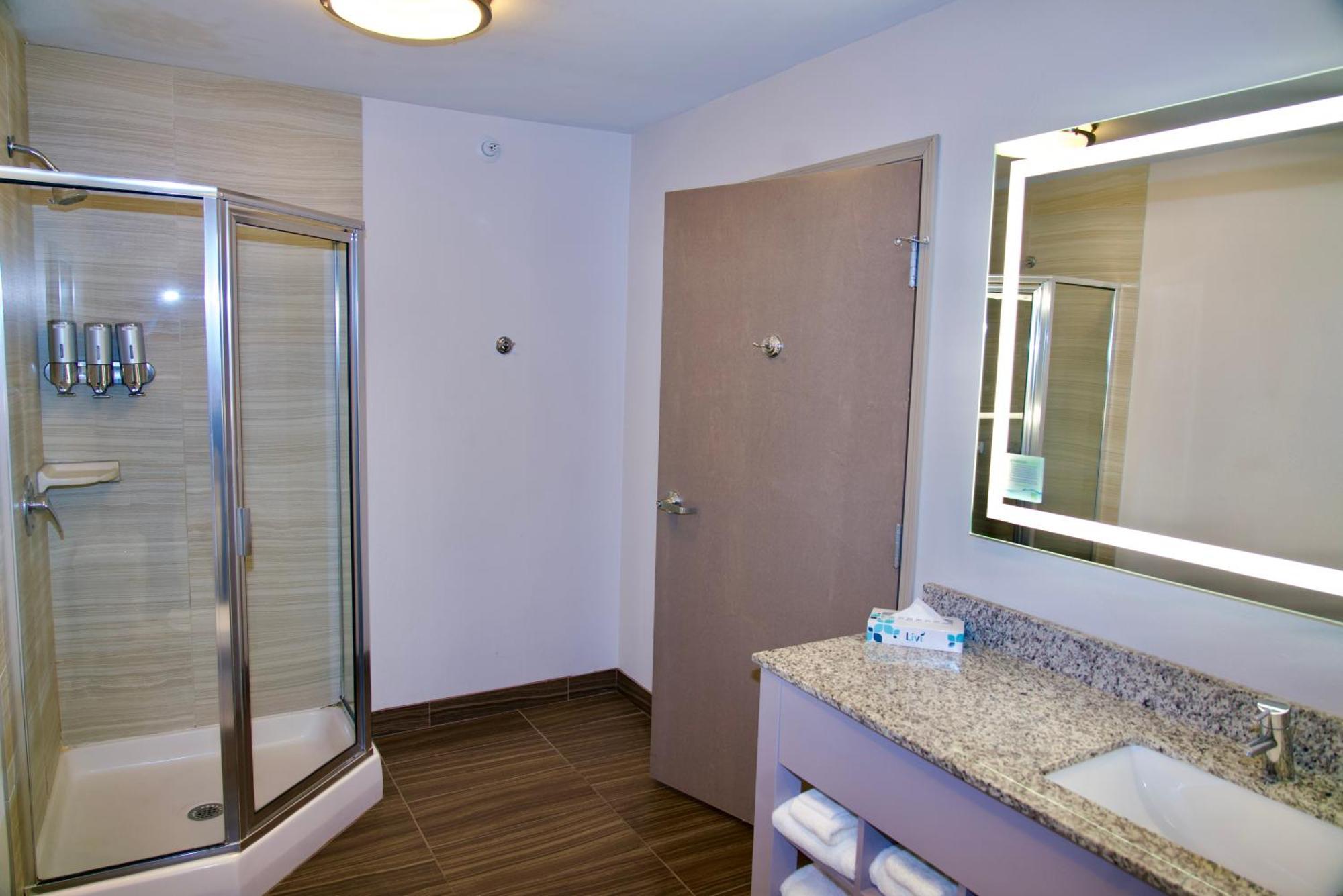 La Quinta By Wyndham St. Paul-Woodbury Hotell Eksteriør bilde